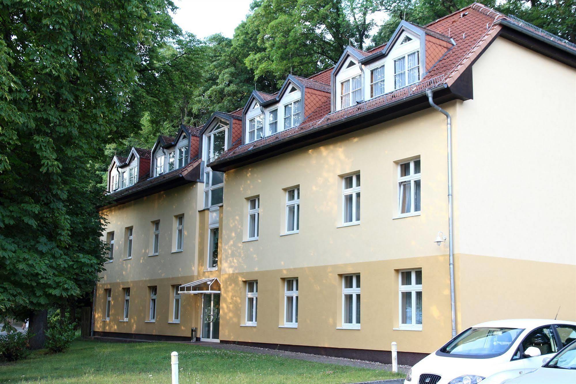 Hotel Und Restaurant Kranichsberg Woltersdorf  Exteriér fotografie